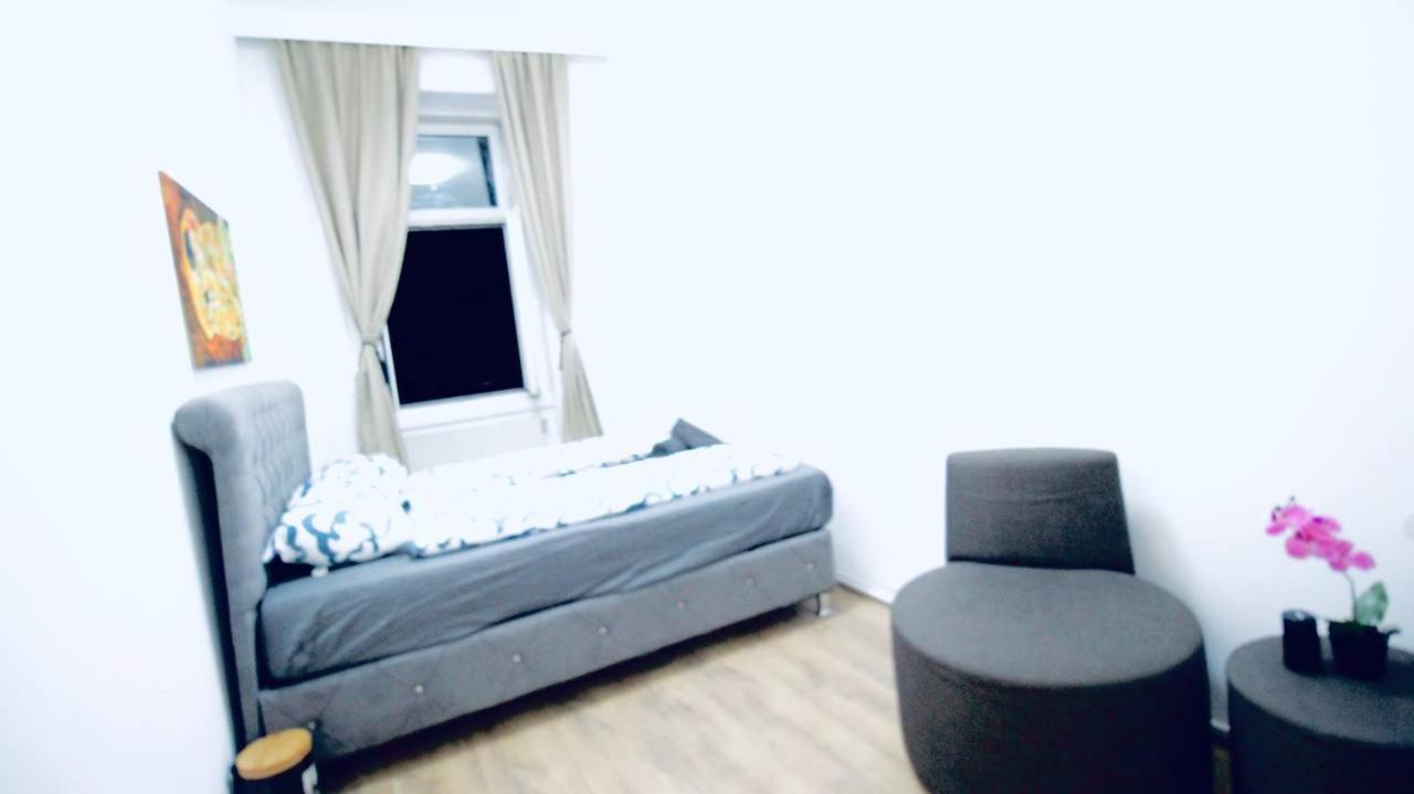 Modern Double Room Js A Vienne Extérieur photo