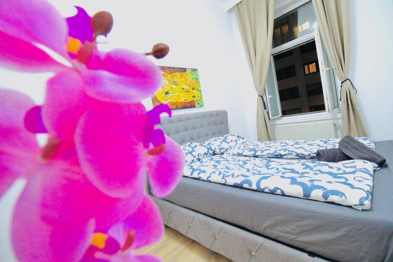 Modern Double Room Js A Vienne Extérieur photo