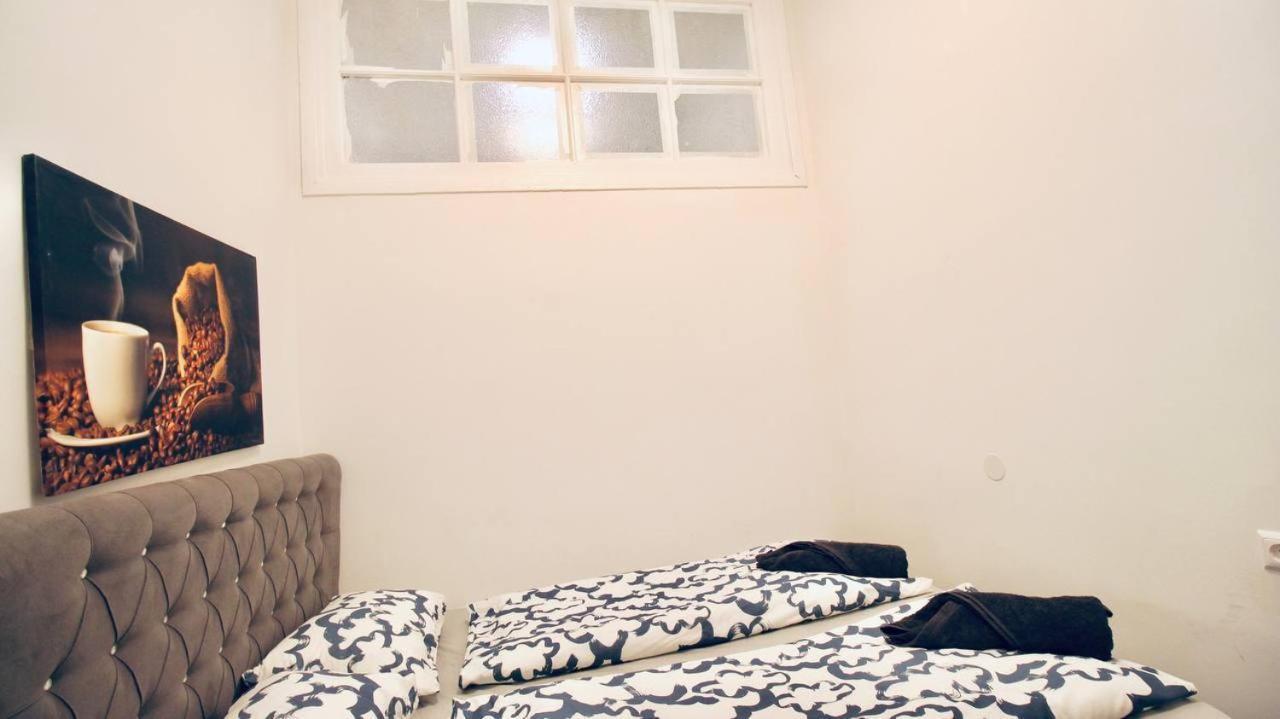 Modern Double Room Js A Vienne Extérieur photo