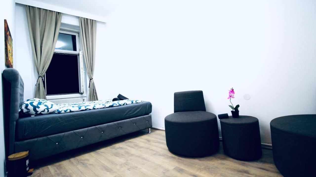 Modern Double Room Js A Vienne Extérieur photo